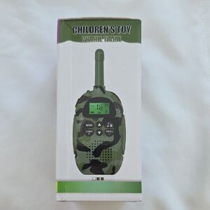 NWT Children's Camouflage Walkie Talkie 2pack Rechargeable, Long Range
